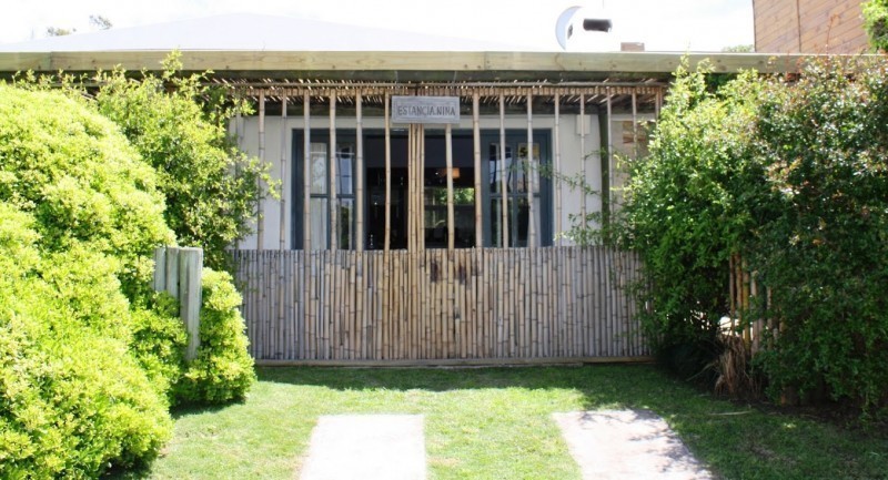 Linda casa con pileta en el pueblo de José Ignacio